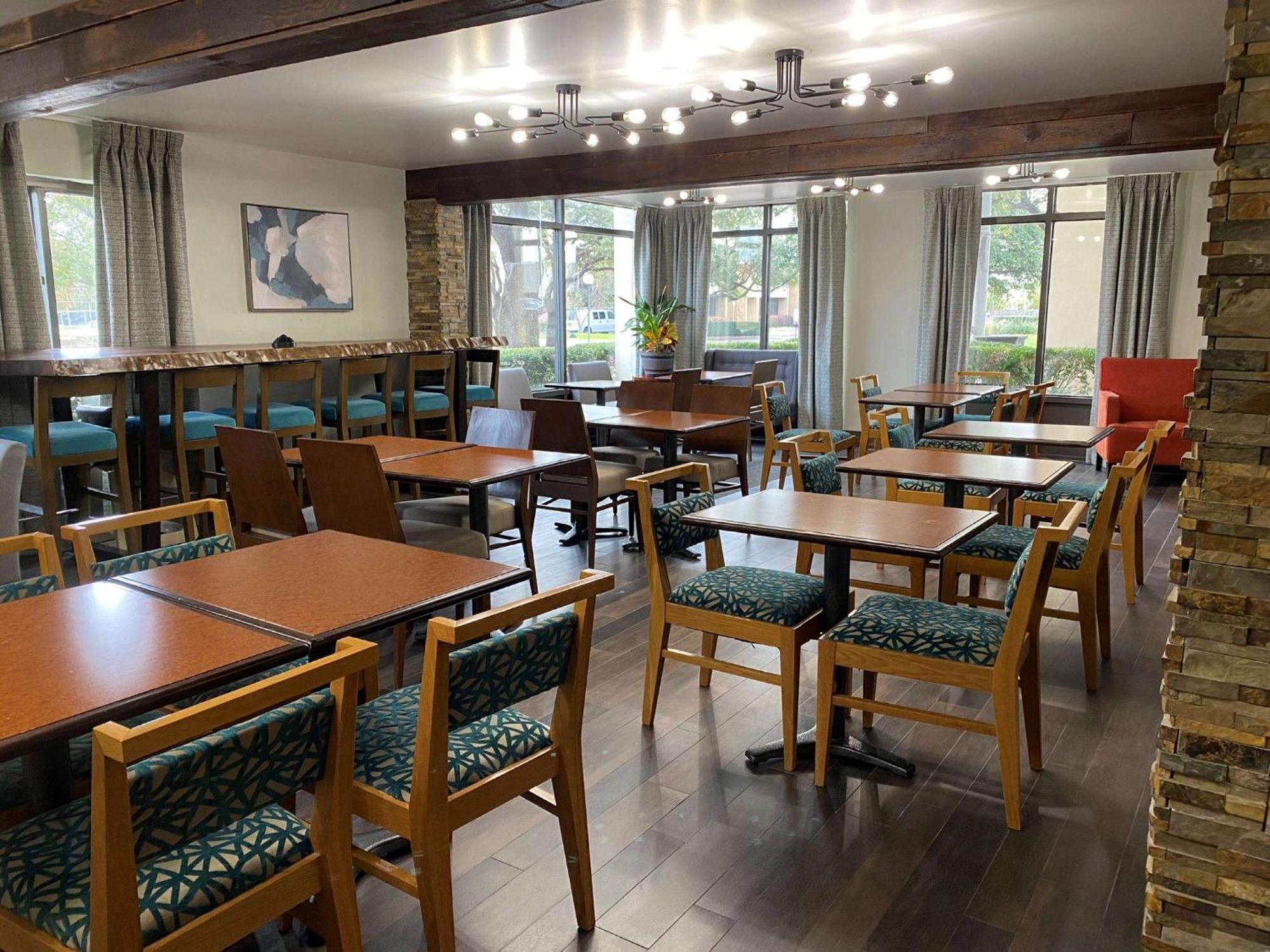 The Surestay Collection By Western Addison